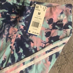 NWT adidas biker short tight in tie dye size med